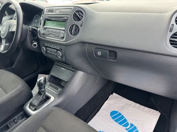 Volkswagen Tiguan - 9