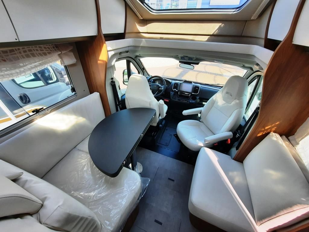 Fahrzeugabbildung Laika Ecovip L 3019 Titanio Verfüg./Sparen Sie 4.174,-