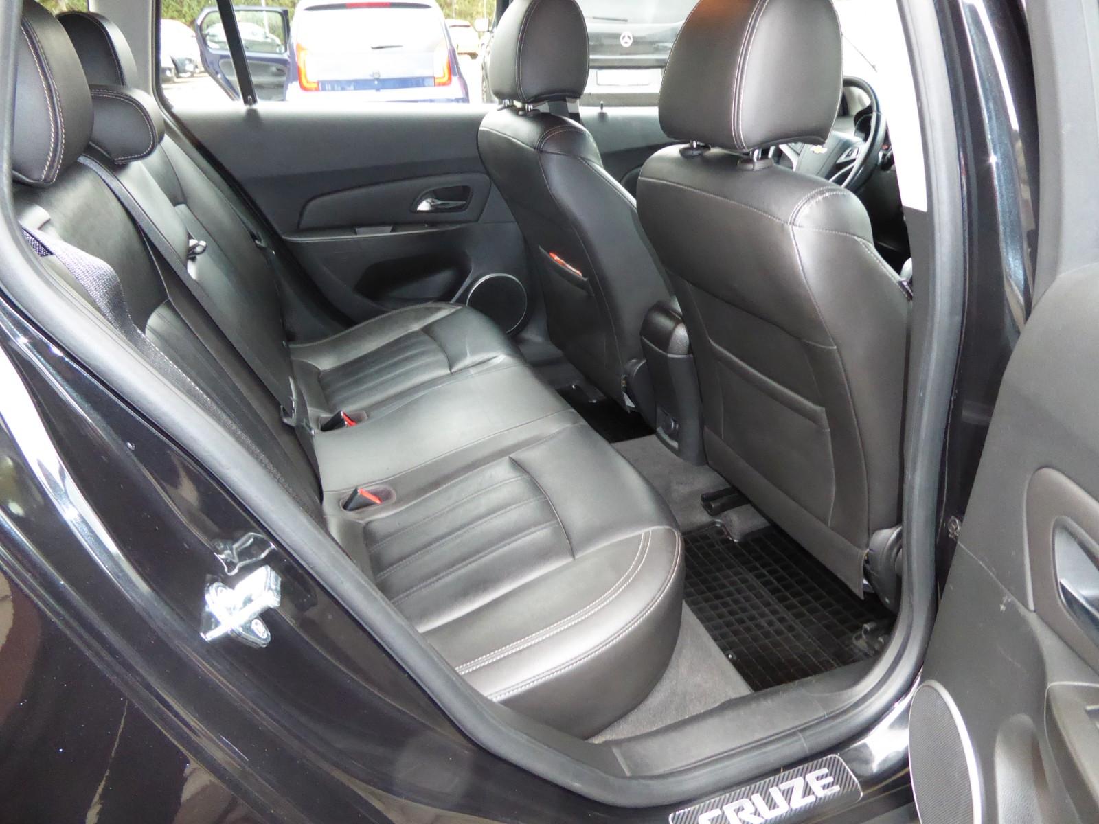 Chevrolet Cruze 2013 — photo 21