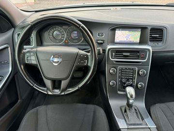 Volvo V60 - 12
