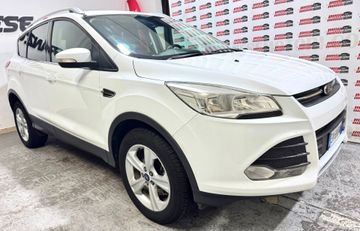 Ford Kuga - 1