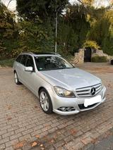 Mercedes-Benz Mercedes Benz C220/AVANTGARDE/AUTOMATIK/NA... - Mercedes-Benz C 220 aus 2012 mit Diesel-Antrieb: Kombi