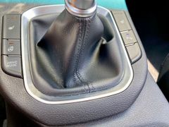 Fahrzeugabbildung Hyundai i30 1.0 AAC KAMERA SHZ ALLWETTER CARPLAY ALU