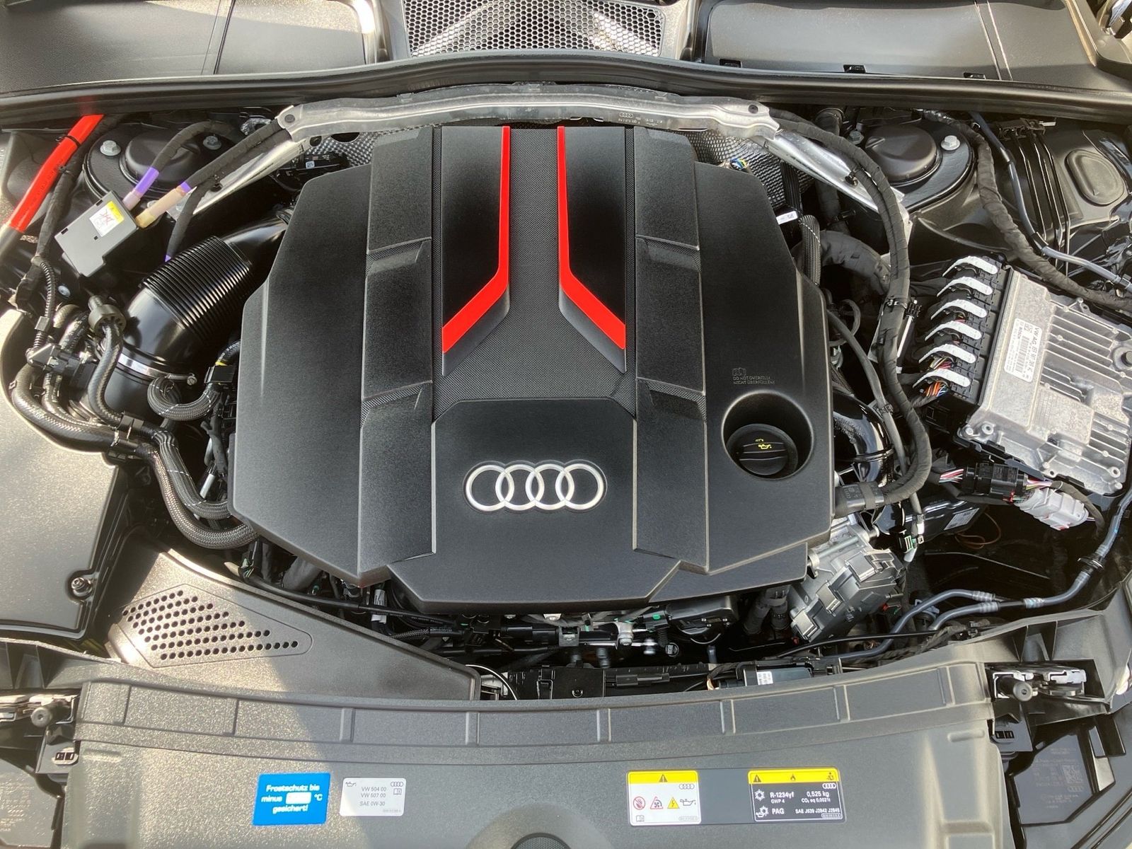Audi S4 - Bild 16