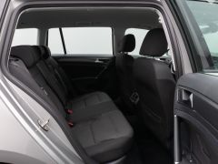 Foto Nummer 25: VW Golf