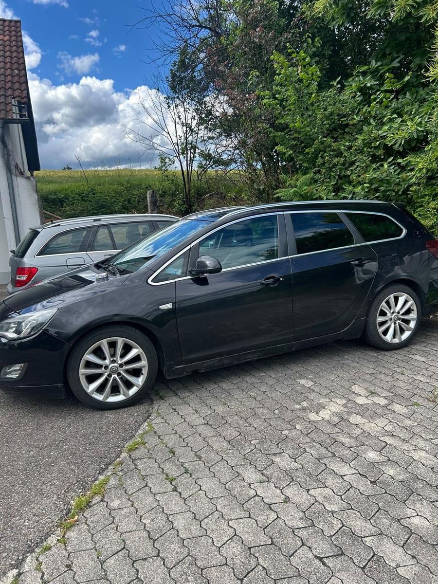 Opel Astra 2011 — vehicle for AFU Ukraine