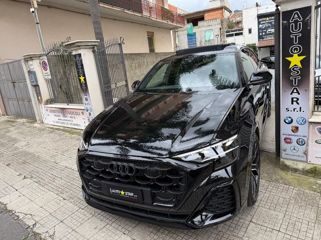 Image of Audi Q8