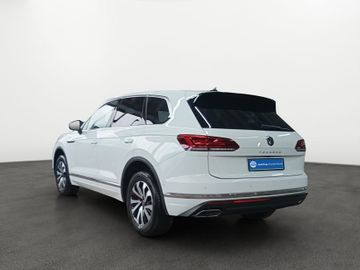 Volkswagen Touareg - 3