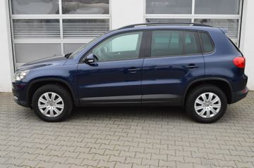 Volkswagen Tiguan - 5