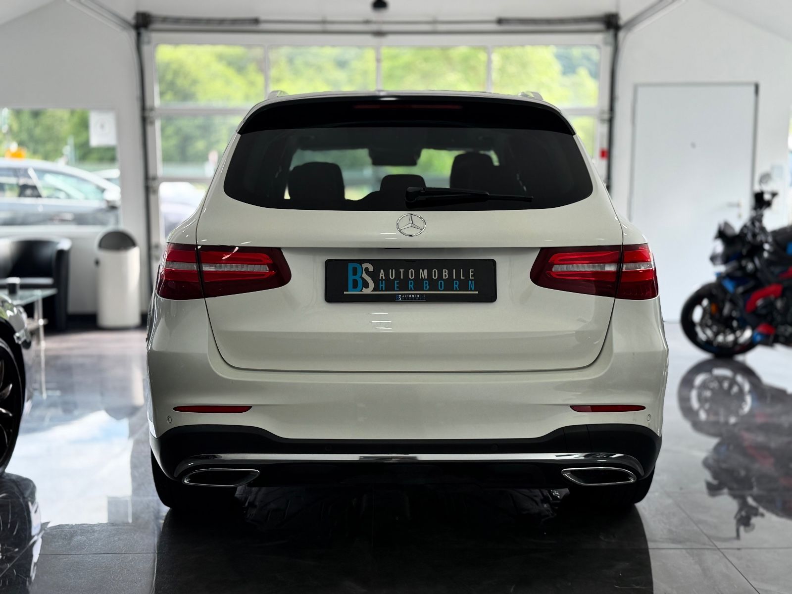 Mercedes-Benz GLC 350d 4Matic AMG-Line 360° Pano AHK Ambiente foto 8