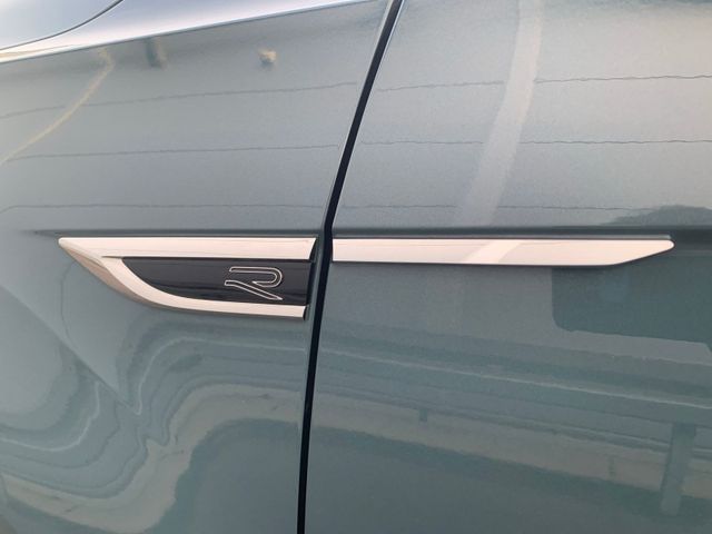 T-Roc 1.5 TSI DSG R LINE LED+AHK+ACC+KAMERA+NAVI