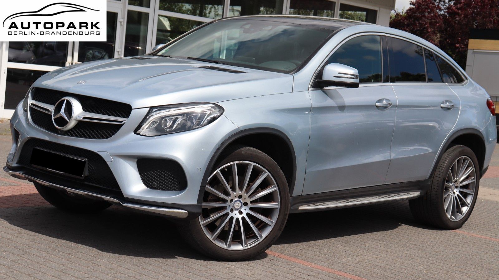 MERCEDES-BENZ GLE 400 Coupe 4Matic 333PS 9-G*AMG-LINE*PANORAMA