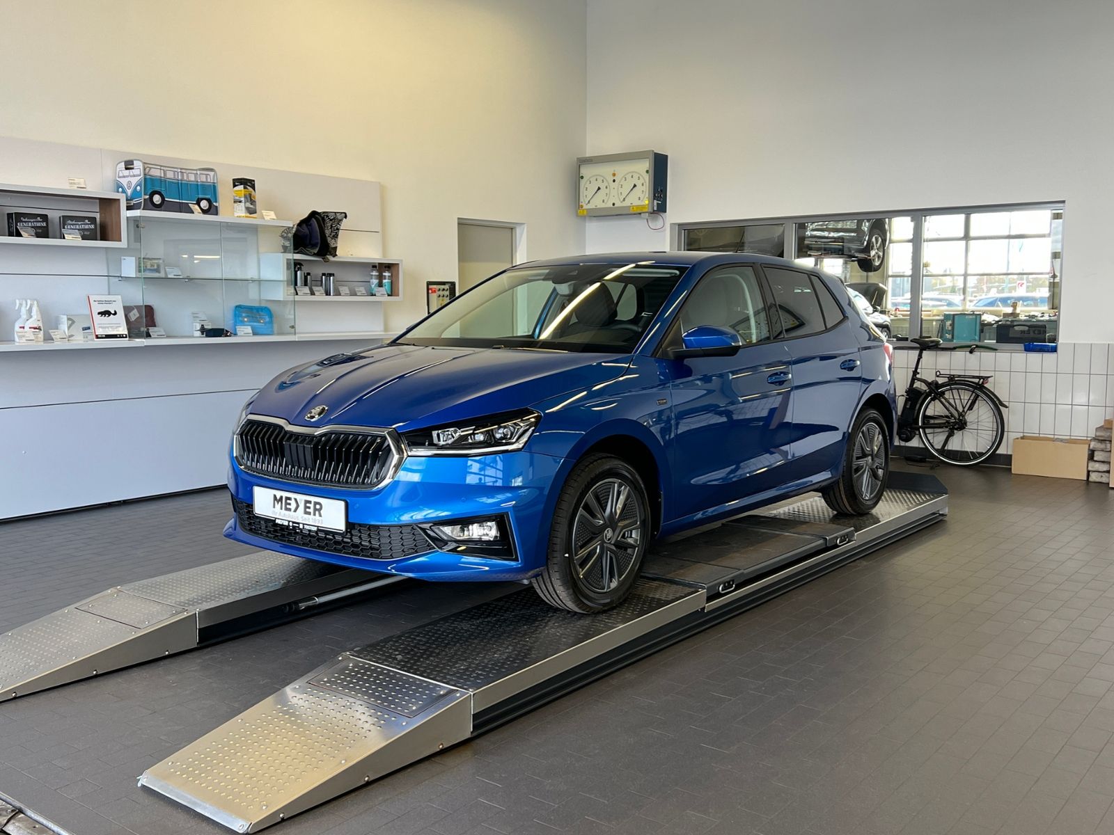 Fahrzeugabbildung SKODA Fabia Tour *Winter-Paket,KESSY,Einparkhilfe*
