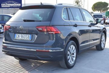 Volkswagen Tiguan - 4