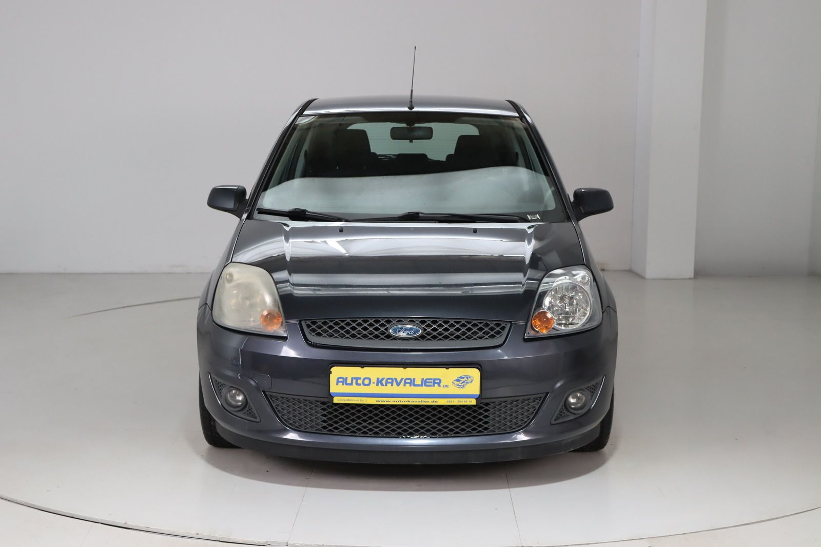 Fahrzeugabbildung Ford Fiesta 1.4 16V Connection * Klimaautom.