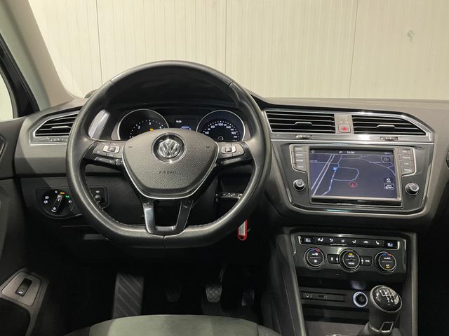 Tiguan Highline 2.0 TDI LED PANO STANDHZG