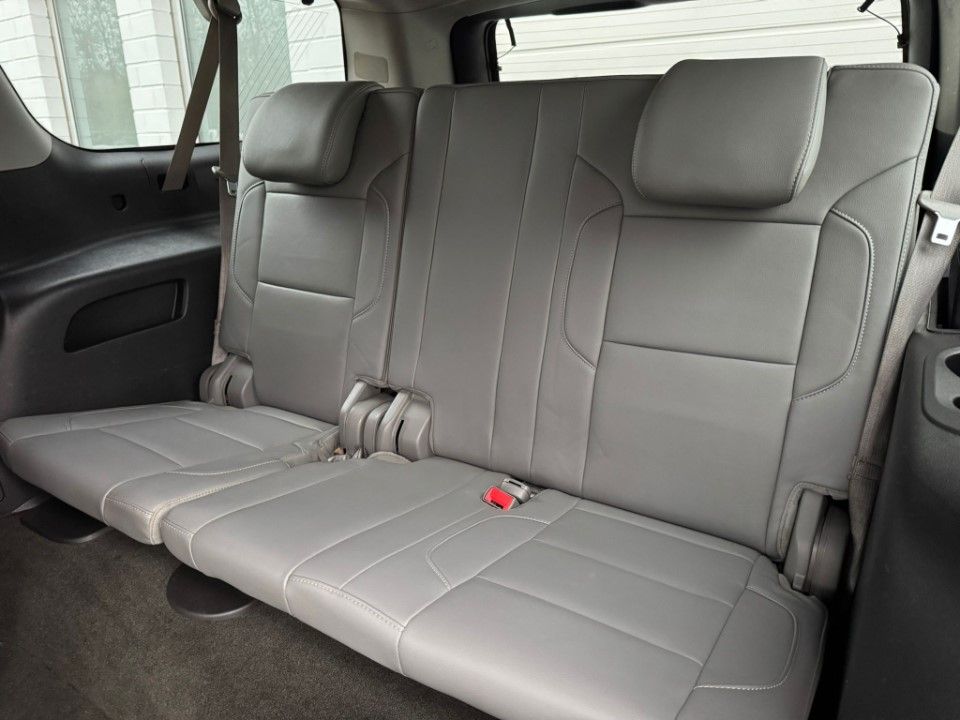 Fahrzeugabbildung Chevrolet Suburban 2016er 5.3 V8 LT Leder MwSt. LPG