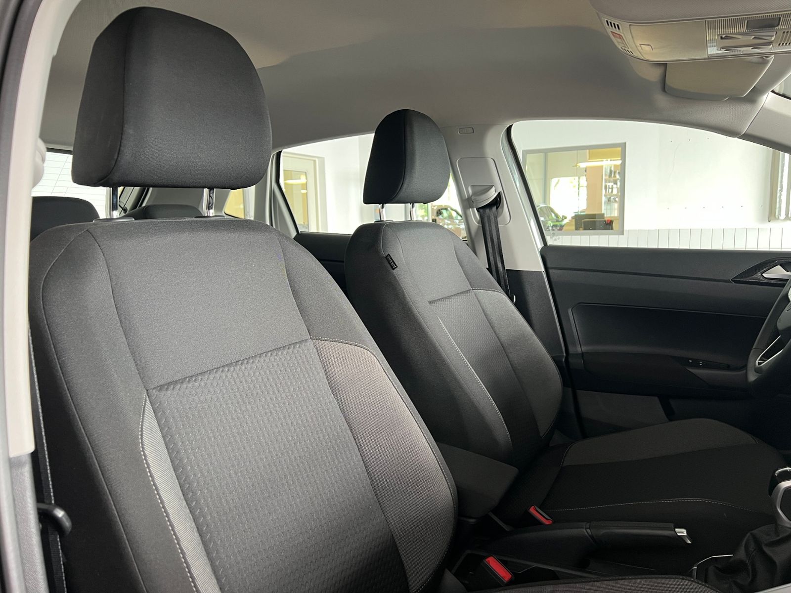 Fahrzeugabbildung Volkswagen Polo Life 1.0 MPI *Garantie,Klima,SHZ*
