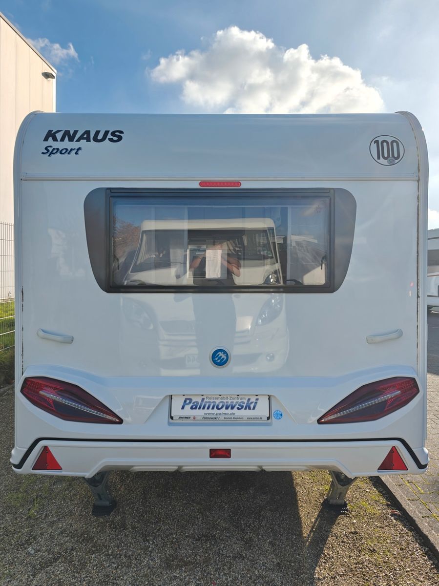 Fahrzeugabbildung Knaus Sport 450 FU Silver Selection - Rangiersystem -