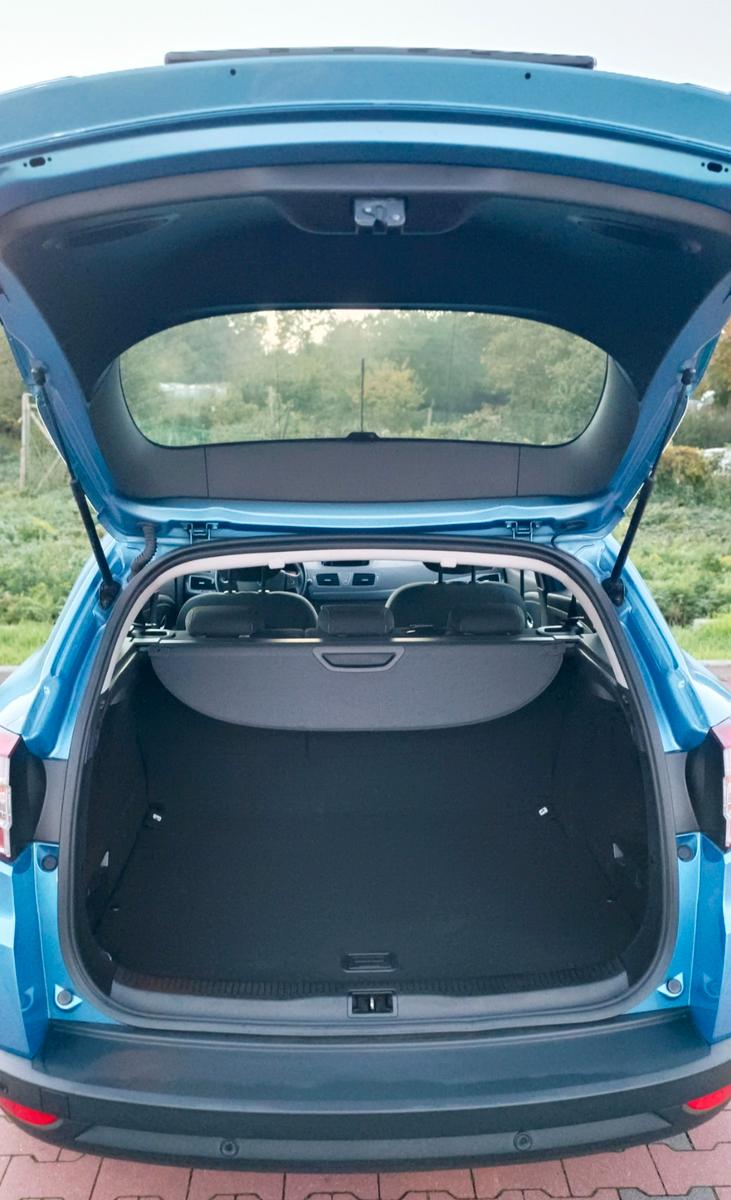 Renault Megane 2015 — фото 10