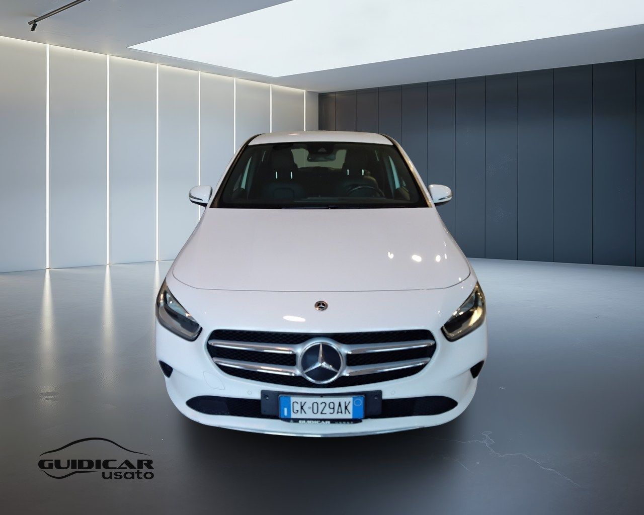 Mercedes-Benz Classe B - W247 2018 - B 180 d Spo imagem 2