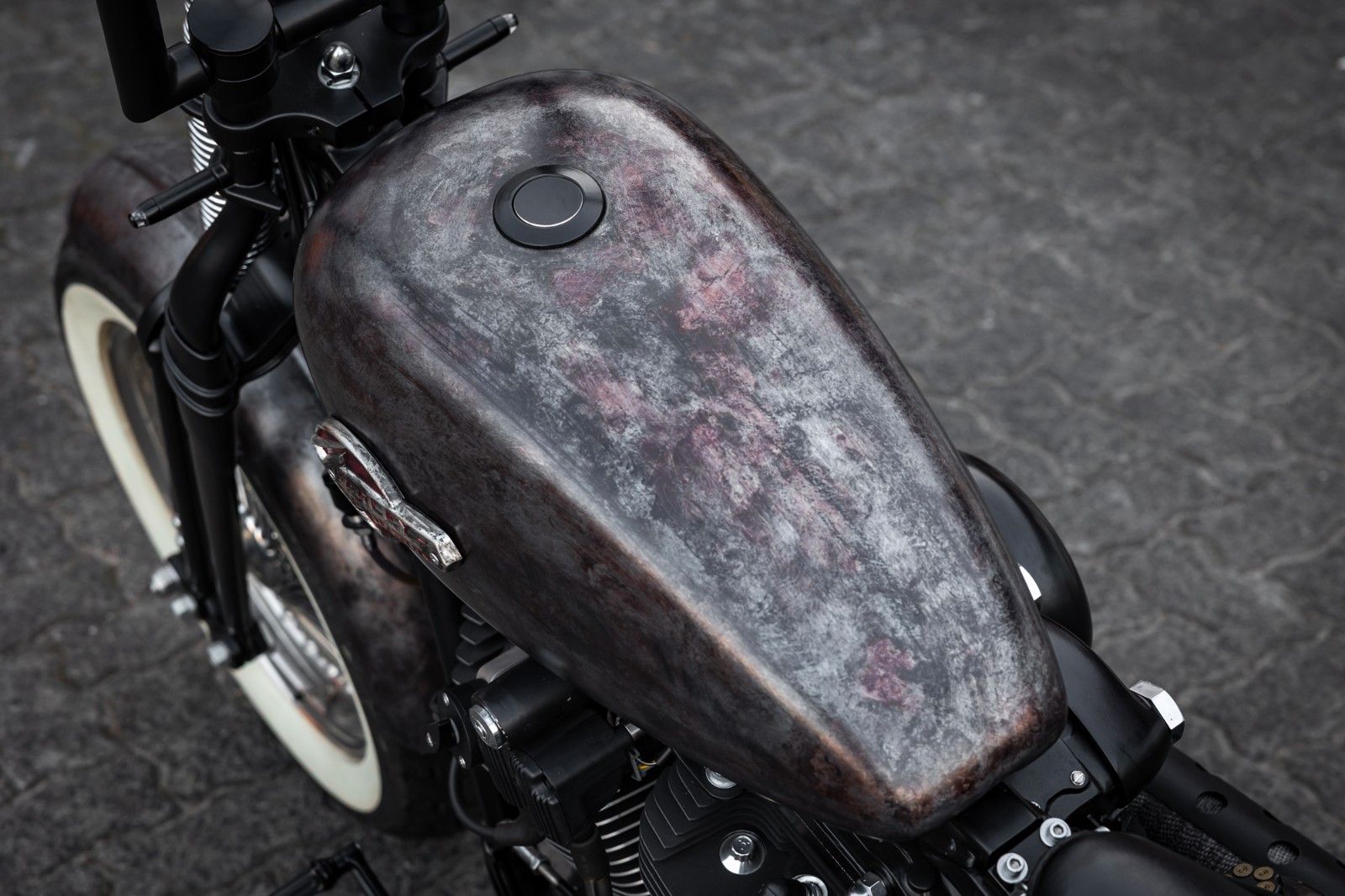 Fahrzeugabbildung Harley-Davidson Softail FAT BOY FLSTF - CUSTOM UMBAU - VERGASER