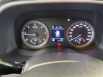 Hyundai TUCSON - 11