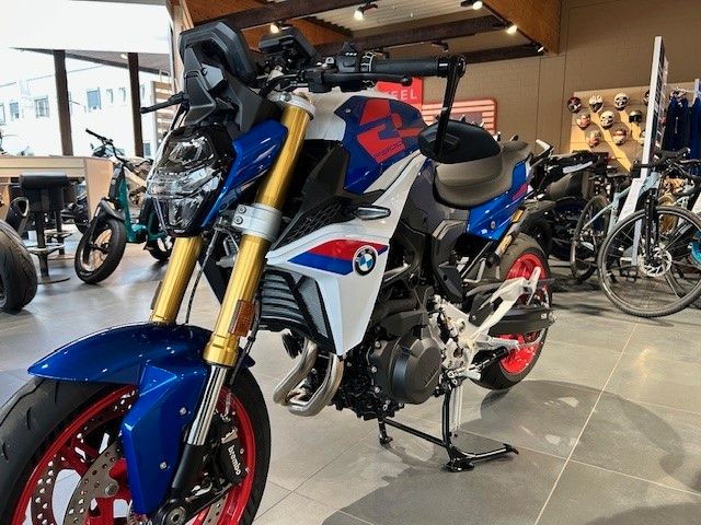 Fahrzeugabbildung BMW F 900 R Style Sport Aktion UPE 13.290,-