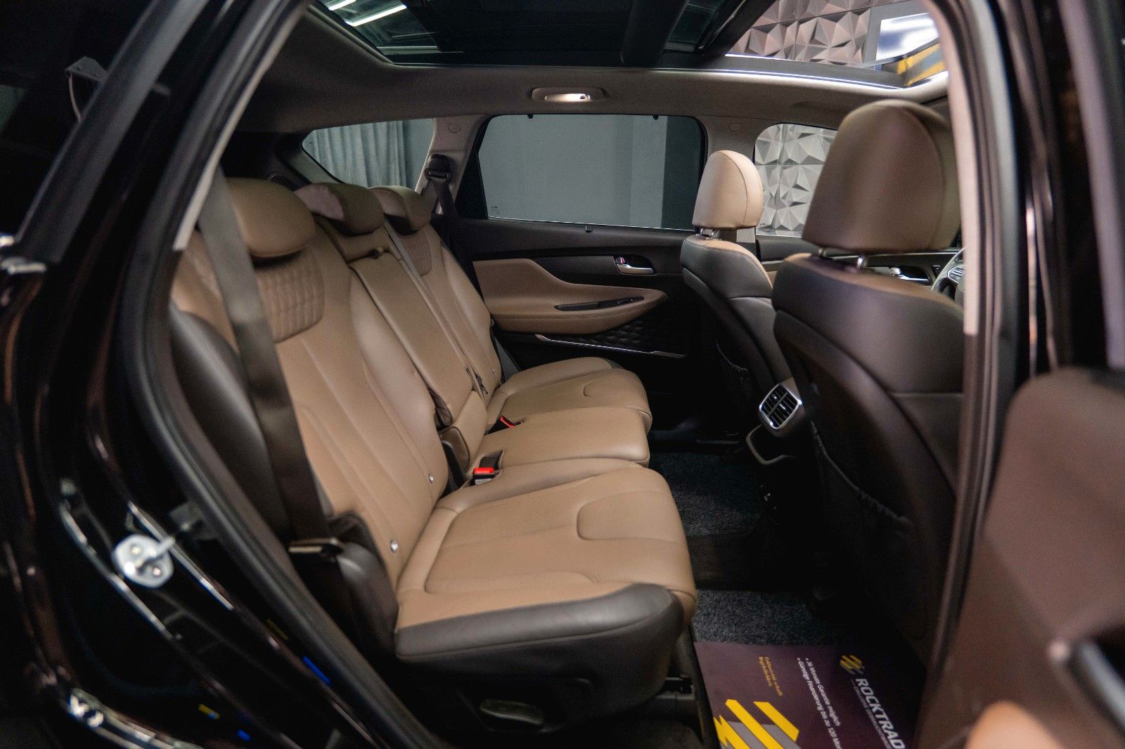 Fahrzeugabbildung Hyundai SANTA FE Premium 4WD 8G *Pano*360*LED*ACC*HUD*