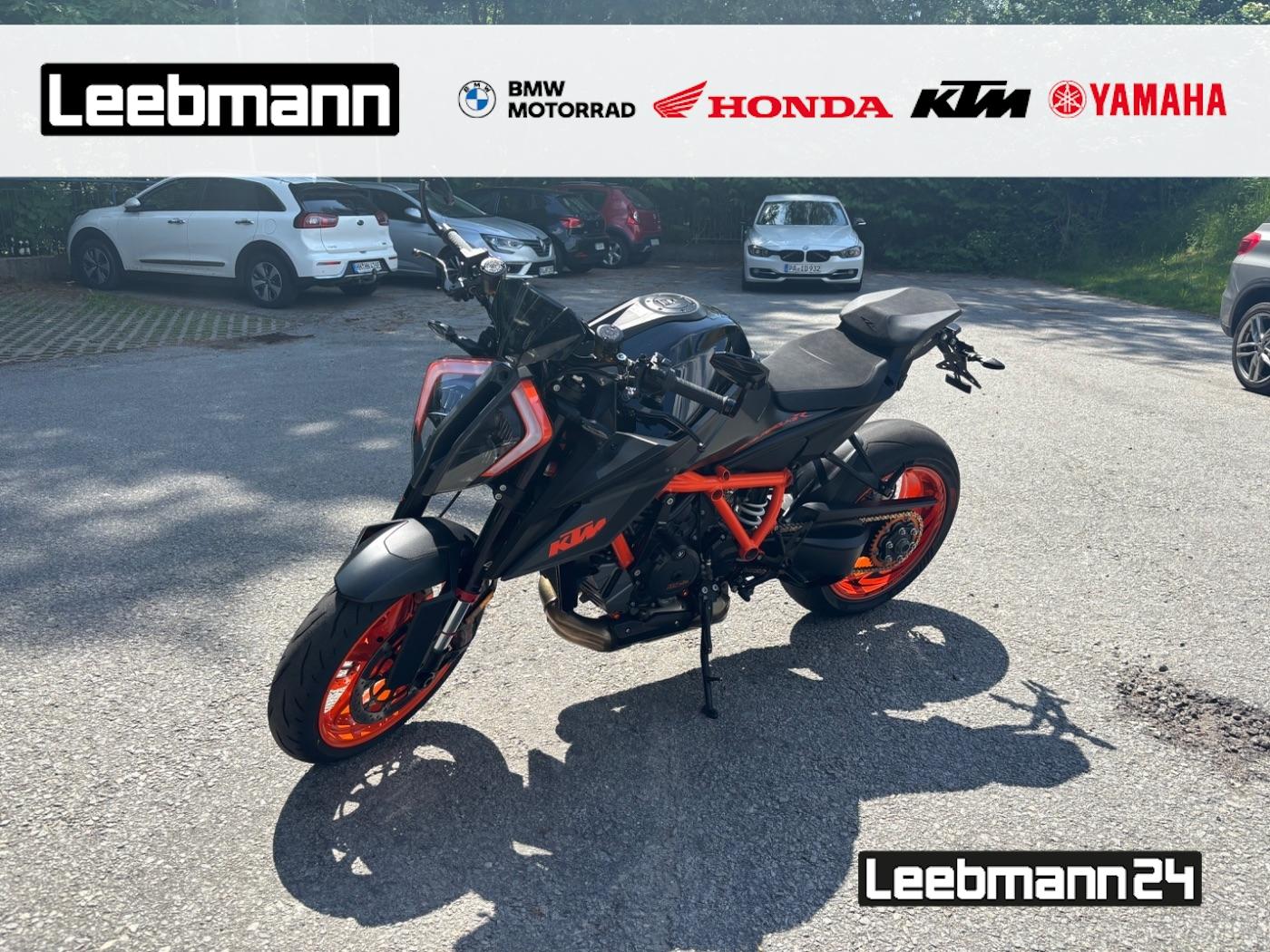KTM 1290 Super Duke R Track Pack