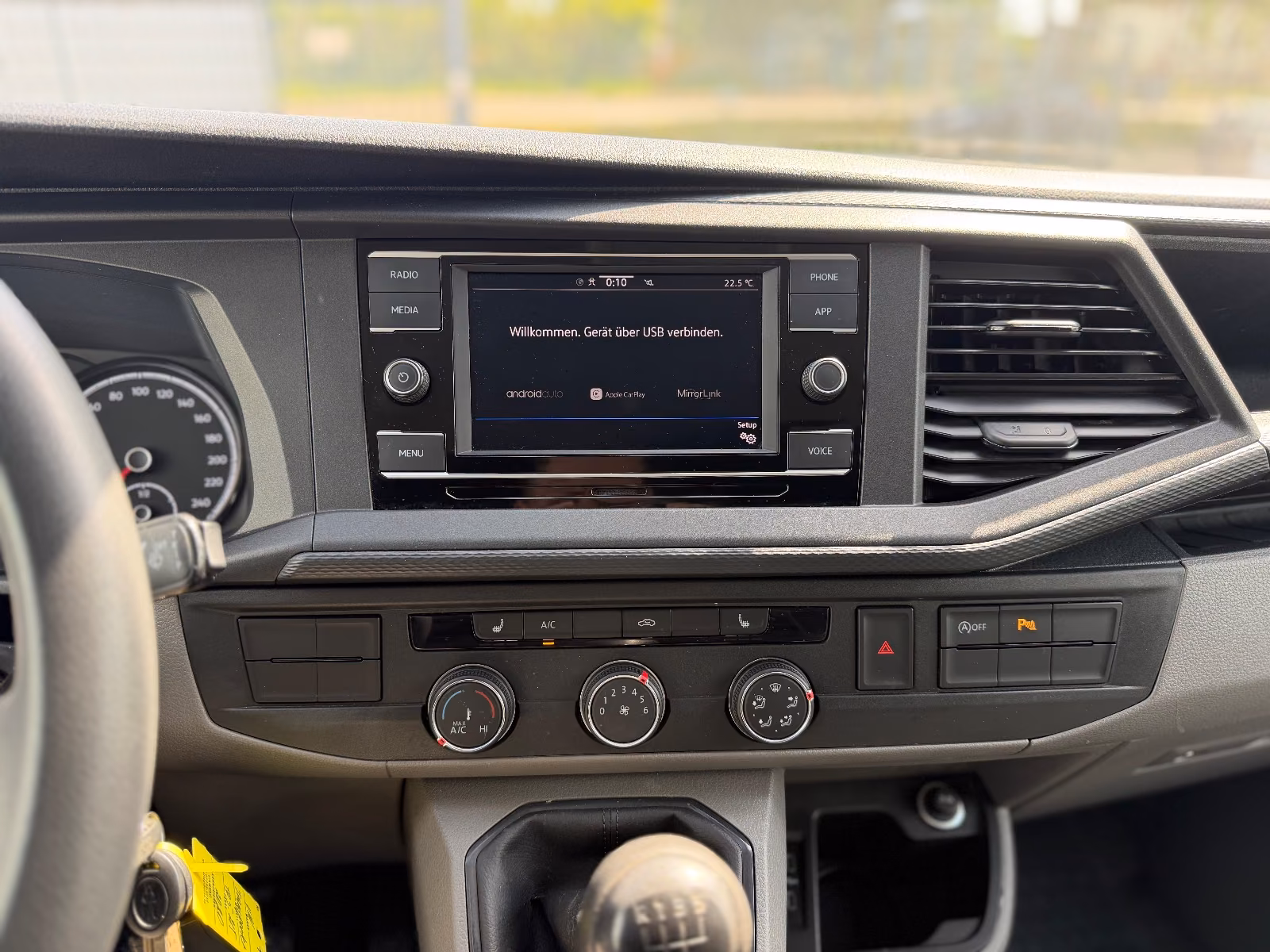 Volkswagen T6 Transporter T6.1 Transporter Kasten FWD/AHK/Spur/PDC, миниатюра 12