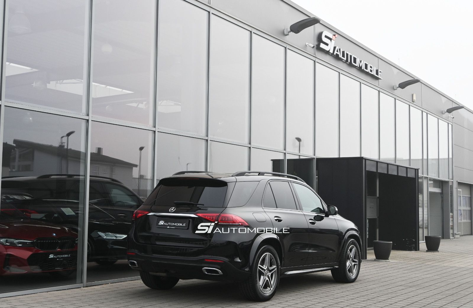 Fahrzeugabbildung Mercedes-Benz GLE 400 d 4MAT. AMG °ACC°AHK°STANDHZ°HUD°NIGHT°