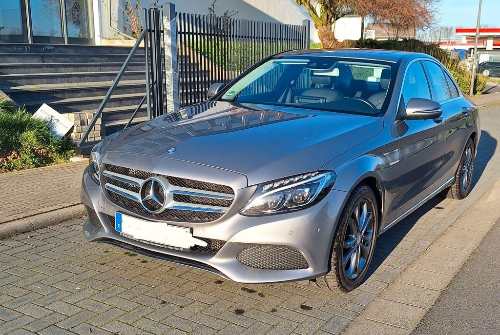 Image of Mercedes-Benz C 180