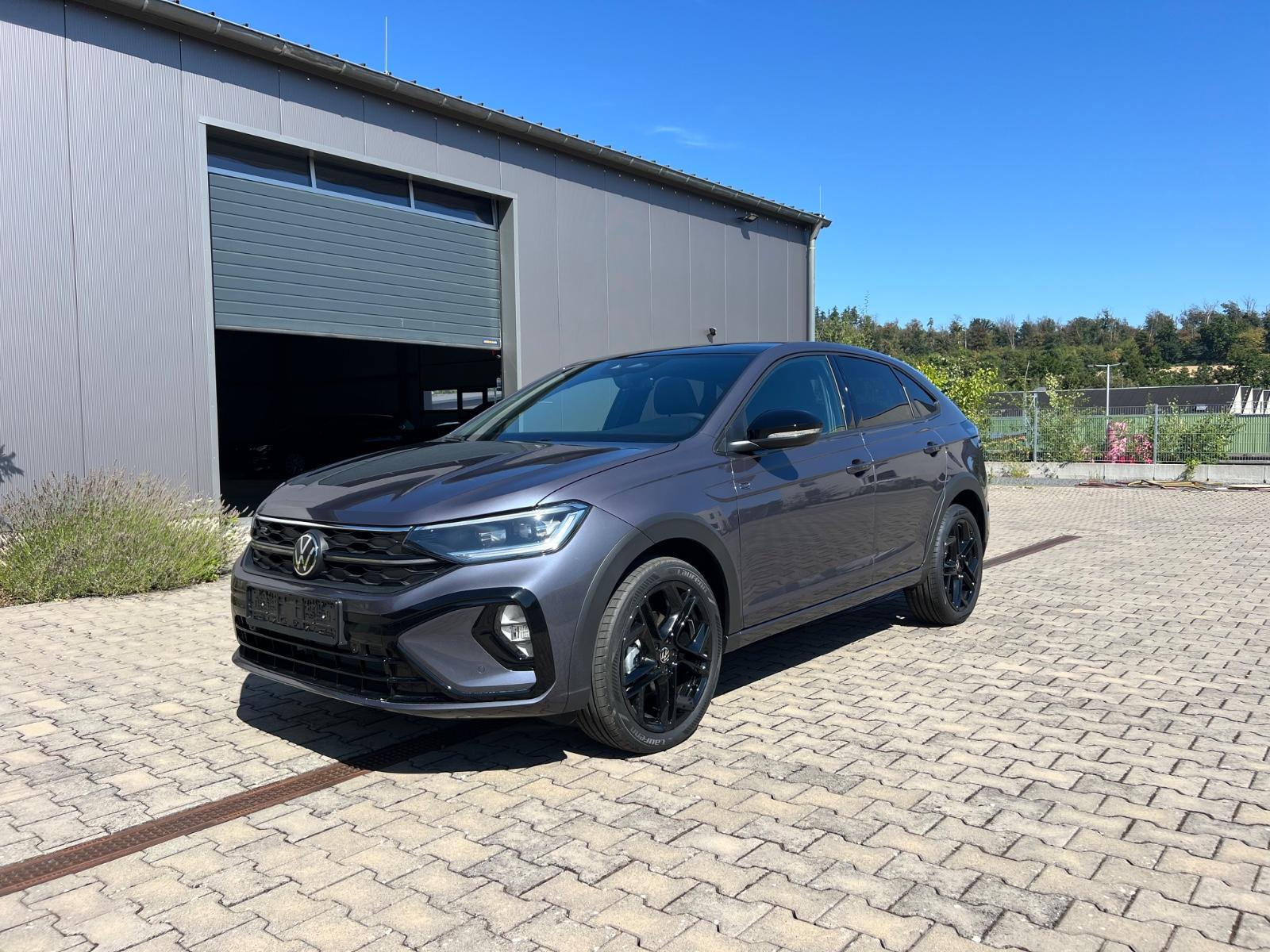 Volkswagen Taigo 1.5 TSI DSG R-Line+Panorama+AHK+BlackStyle