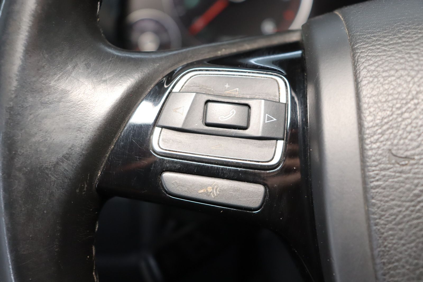 Fahrzeugabbildung Volkswagen Touareg 3.0 TDI V6 TDI BlueMotion * aus 1. Hd