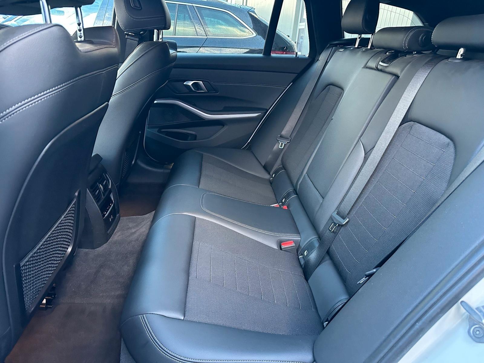 BMW 320 d Touring xDrive Advantage NAV+LED+AHK+18ZOLL, миниатюра 14