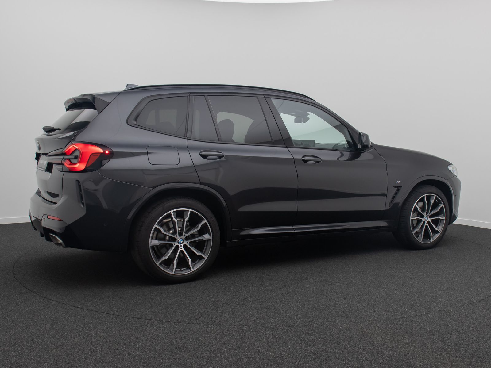 Fahrzeugabbildung BMW X3 xD30d M Sport 360°Laser Standheizung HiFi DAB