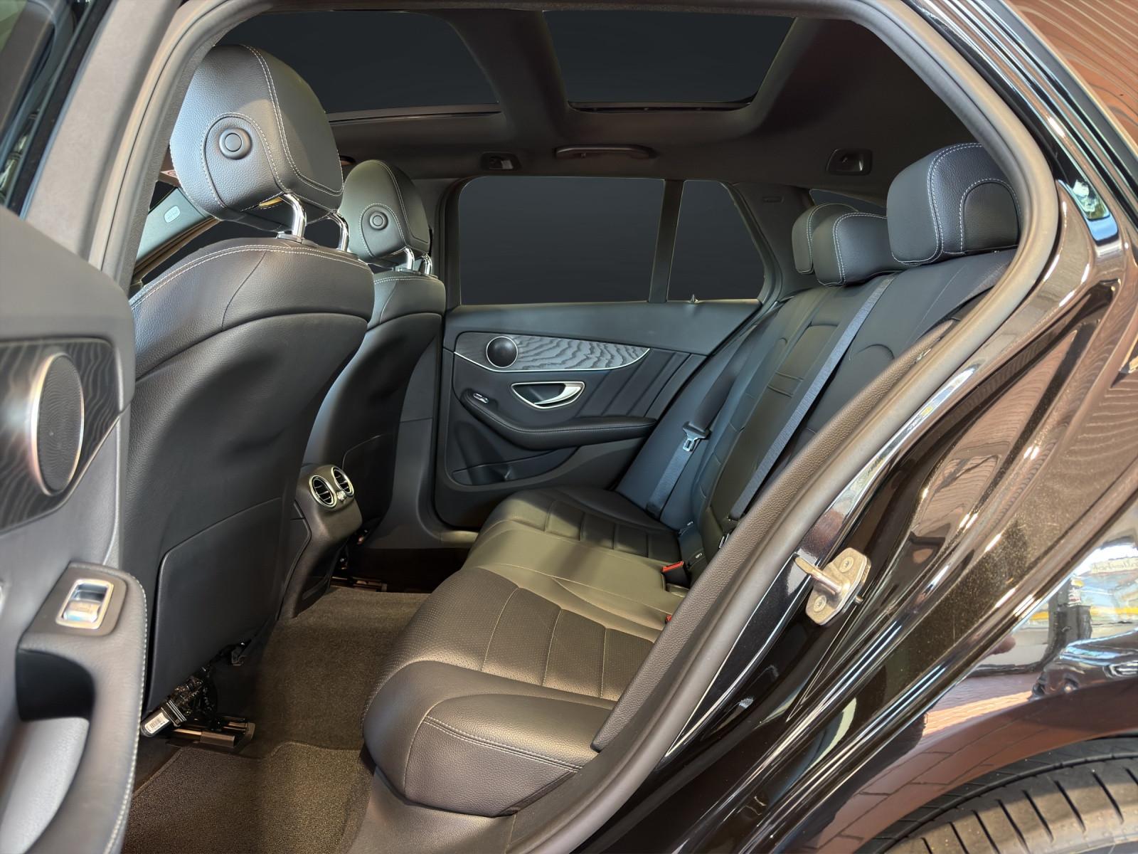 Mercedes-Benz C 400 4Matic T | AMG-Line | Pano | Comand