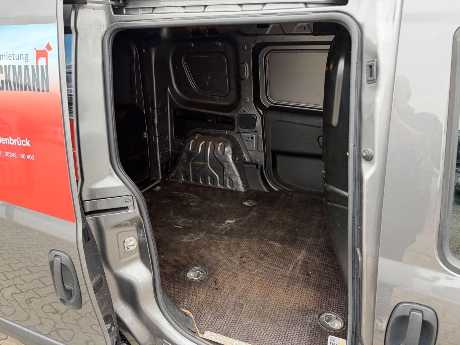 Fahrzeugabbildung Fiat Doblo Doblò SX Kasten Navi