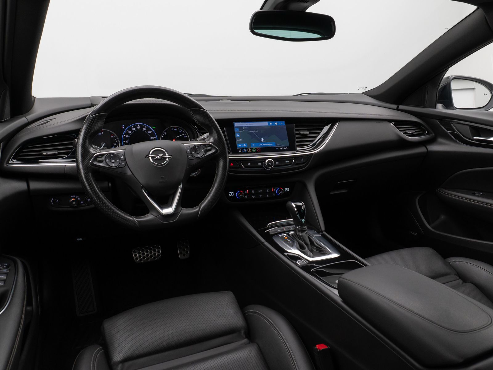 Fahrzeugabbildung Opel Insignia B Sports Tourer GS Line Plus 4x4 Kamera