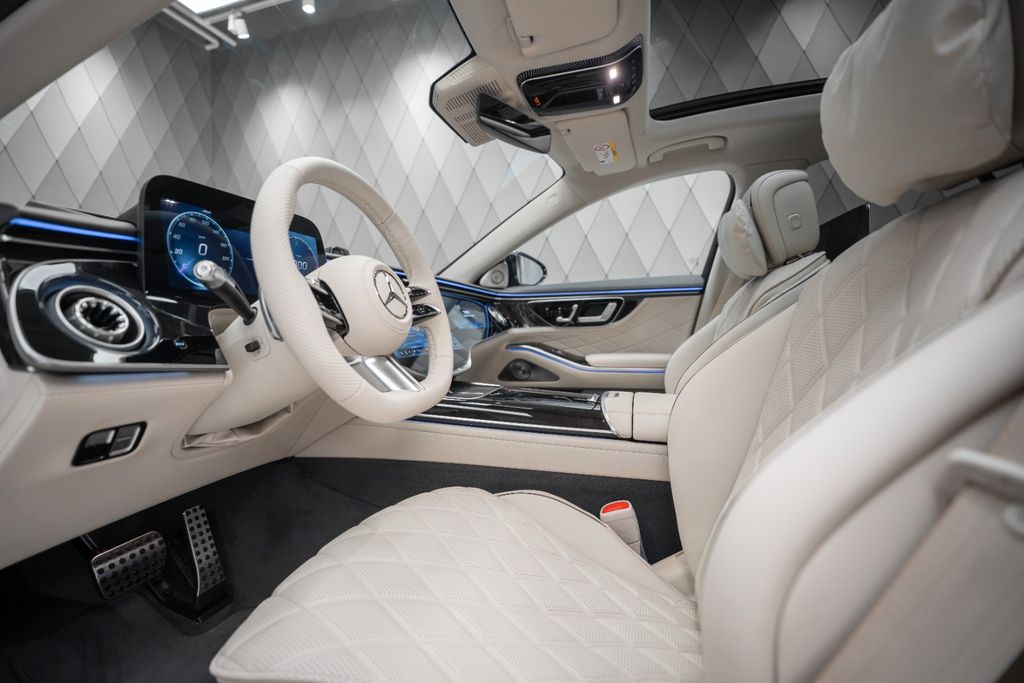 S 450 d 4MATIC L 2027 BLACK/BEIGE AMG PANO - Bild 12