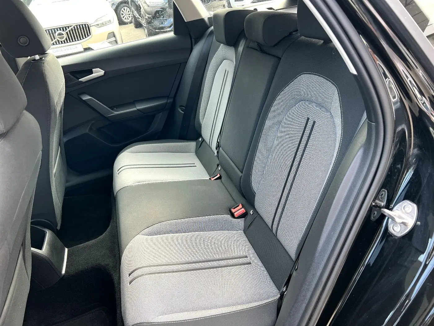SEAT Leon Sportstourer 2.0 TDI Style *LED Navi Park*, миниатюра 13