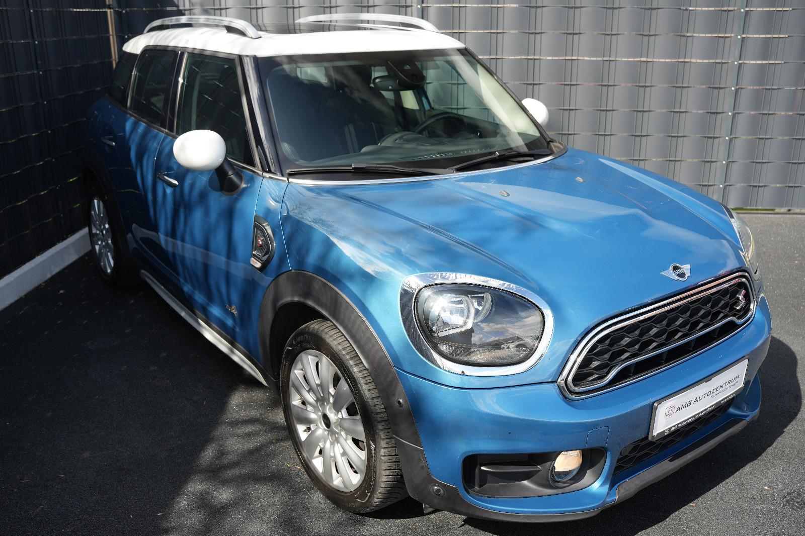 MINI COOPER S Countryman ALL 4*PDC*PANO*APPLE-CARPLAY