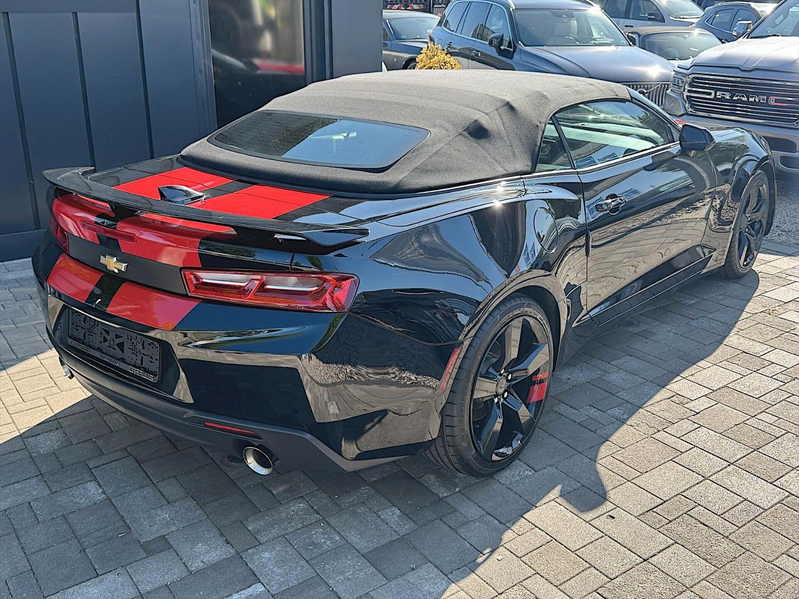 Fahrzeugabbildung Chevrolet Camaro 3.6 Cabrio RS Performance *LED*Kamera*