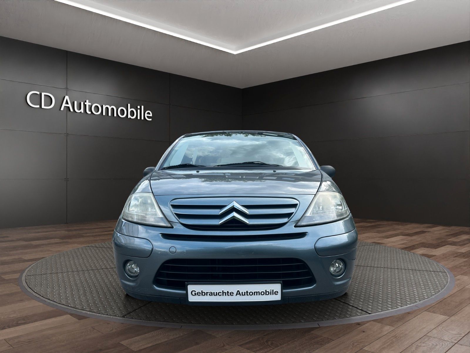 Fahrzeugabbildung Citroën C3 1.1 Confort Klima/el Fenster/5Türig/TÜV NEU
