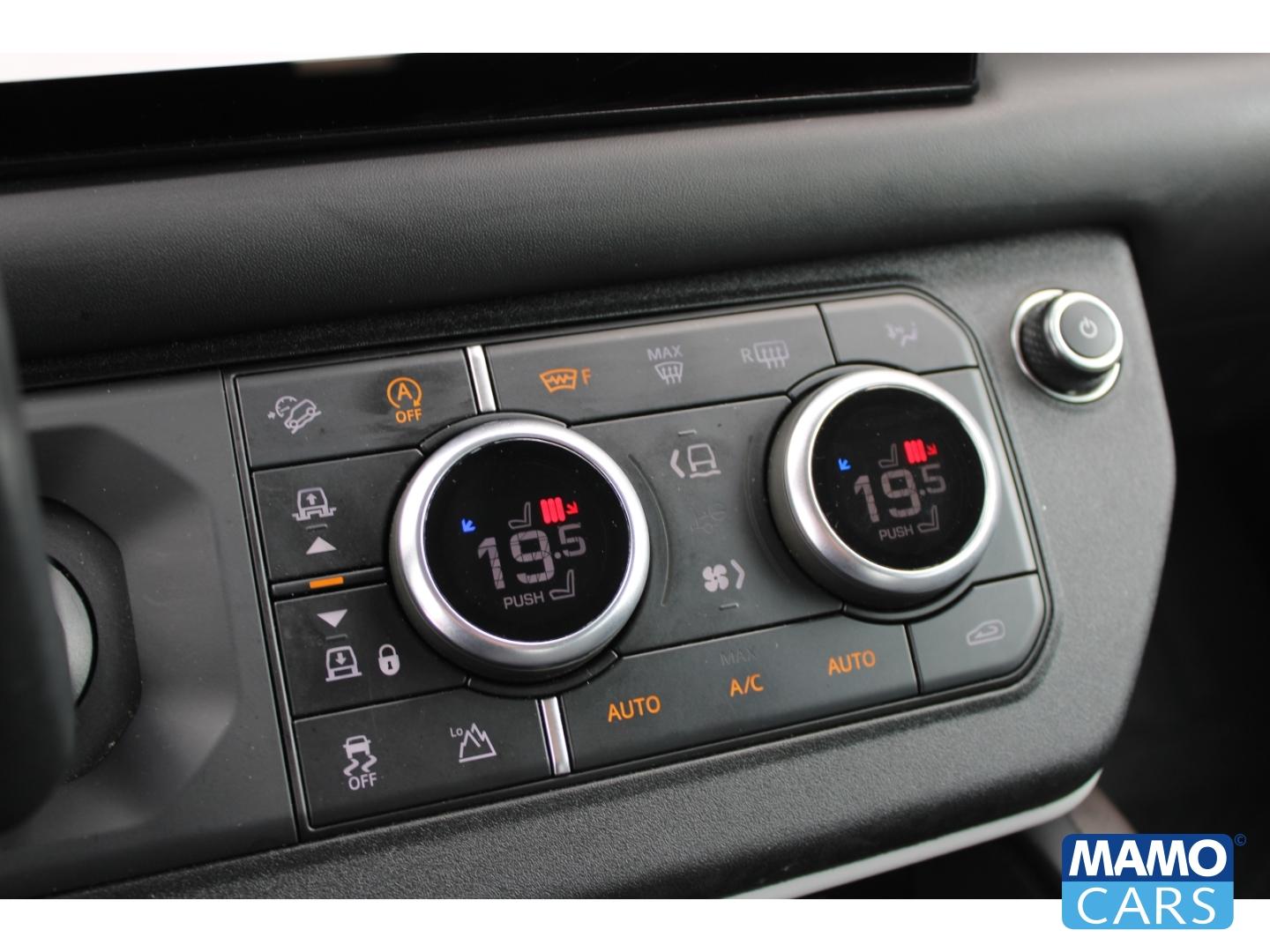 Land Rover Defender 110 D300 HSE/Black P. /AHK/Winter Paket