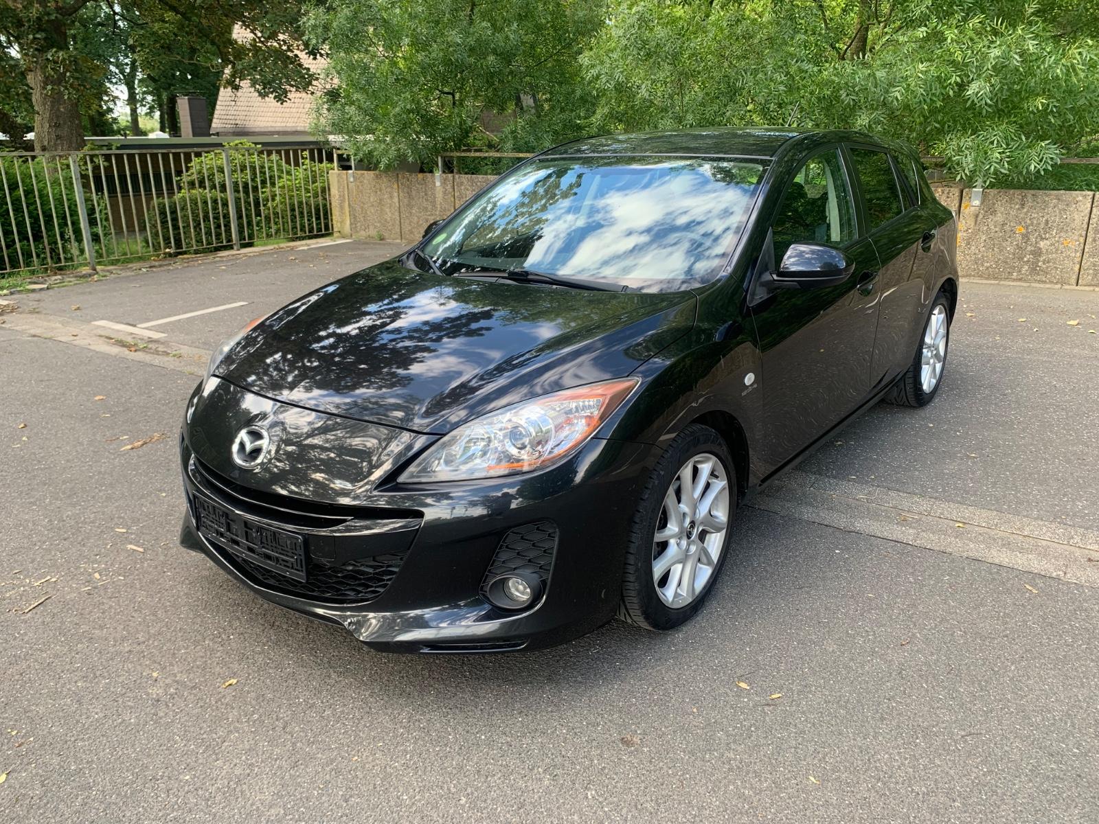 Mazda 3 1,6 Diesel Hatchback/Navi/Inspektion Neu