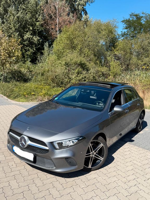 Image of Mercedes-Benz A 220