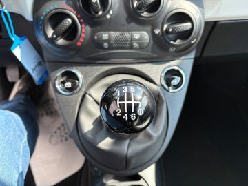 Fahrzeugabbildung Fiat 500 Dolcevita Pano Klimaaut. Temp DAB CarPlay
