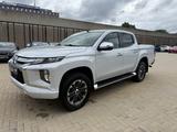 Mitsubishi L200 Intro Edition Doppelkabine 4WD - weiße Mitsubishi L200